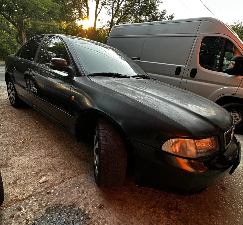 Audi A4 газ/бензин, снимка 7 - Автомобили и джипове - 52445823