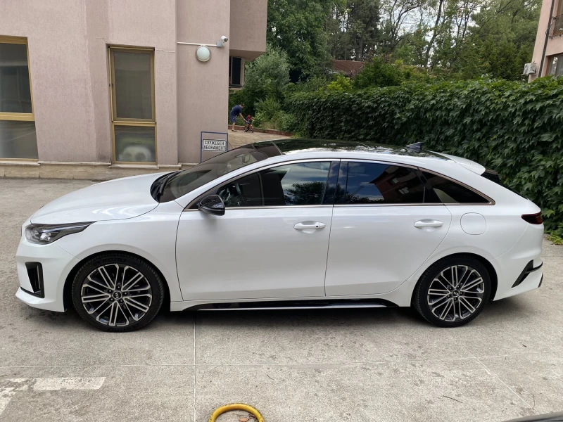 Kia Pro ceed 1.5 T-GDi/GT-PlusLine/DCT7/ПАНОРАМА, снимка 8 - Автомобили и джипове - 51046366