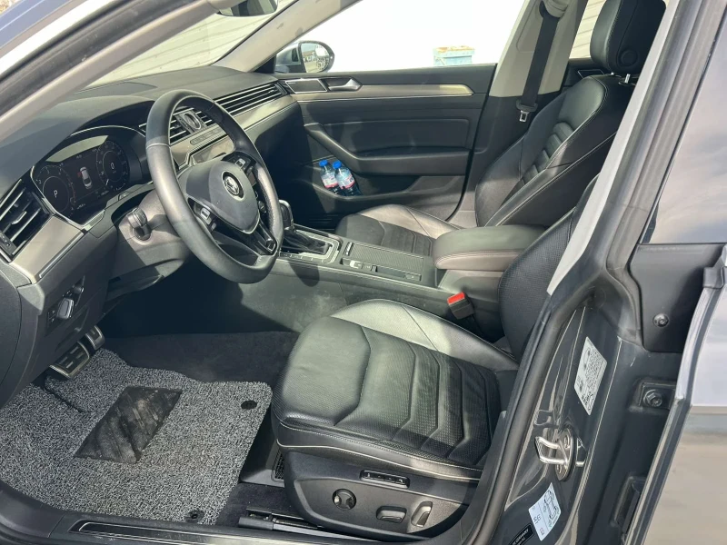 VW Arteon 2.0TDI 190к.с. 100 000км. ВИДЕО , снимка 8 - Автомобили и джипове - 51622810