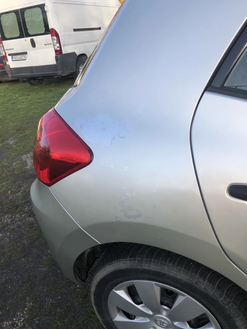 Toyota Auris, снимка 8 - Автомобили и джипове - 52530335