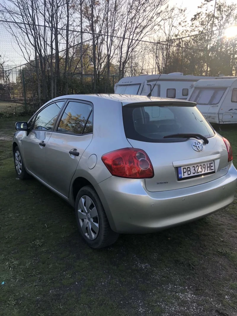 Toyota Auris, снимка 6 - Автомобили и джипове - 52530335