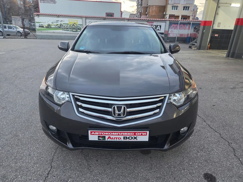 Honda Accord 2.0i (155 Hp) MT6/Navi/Камера, снимка 8 - Автомобили и джипове - 52483209