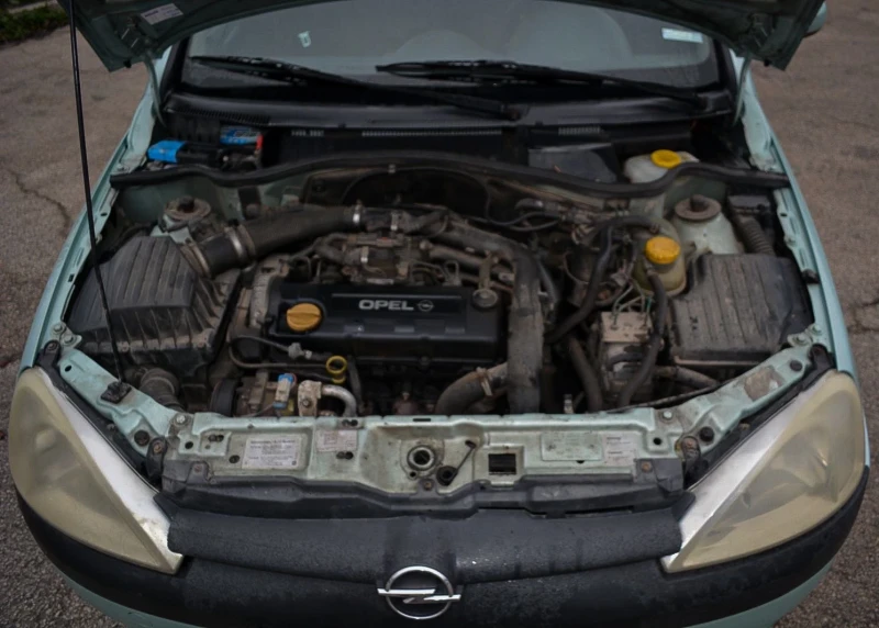 Opel Corsa, снимка 15 - Автомобили и джипове - 52685009
