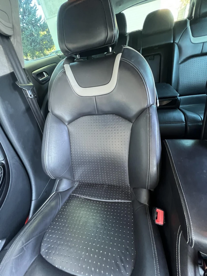 Citroen C5 2.2 HDI, снимка 12 - Автомобили и джипове - 53089780