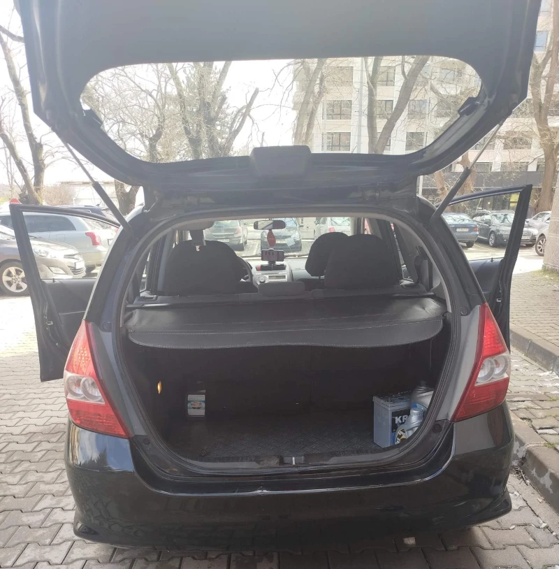 Honda Jazz 1.4, снимка 3 - Автомобили и джипове - 53582410