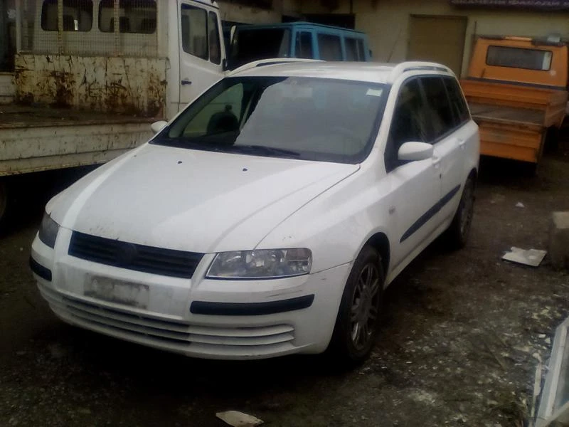 Fiat Stilo, снимка 2 - Автомобили и джипове - 24302808