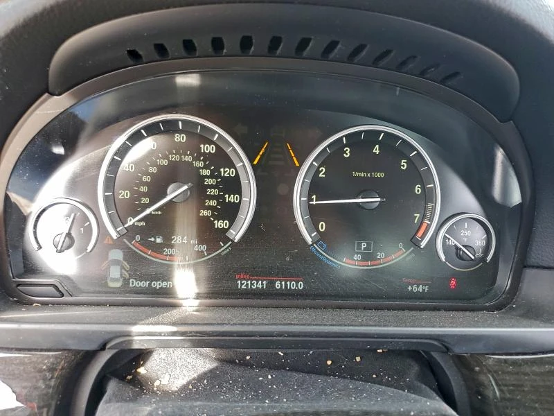 BMW 535 3.0L 6 All wheel drive, снимка 13 - Автомобили и джипове - 52934980