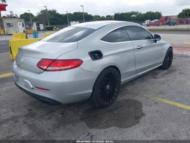 Mercedes-Benz C 300  - изображение 6