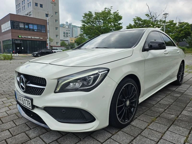 Mercedes-Benz CLA CLA250 4MATIC AMG Line| 208к.с.| ВКЛ.ТЕХНОТЕСТ, снимка 2 - Автомобили и джипове - 55628235