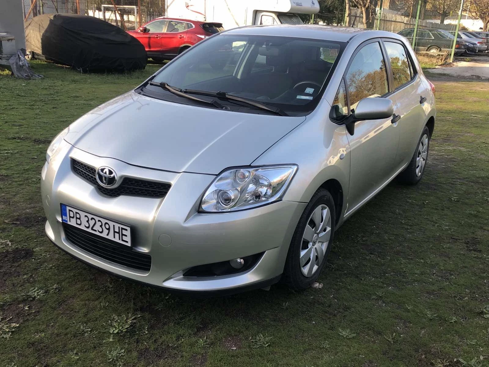 Toyota Auris, снимка 1
