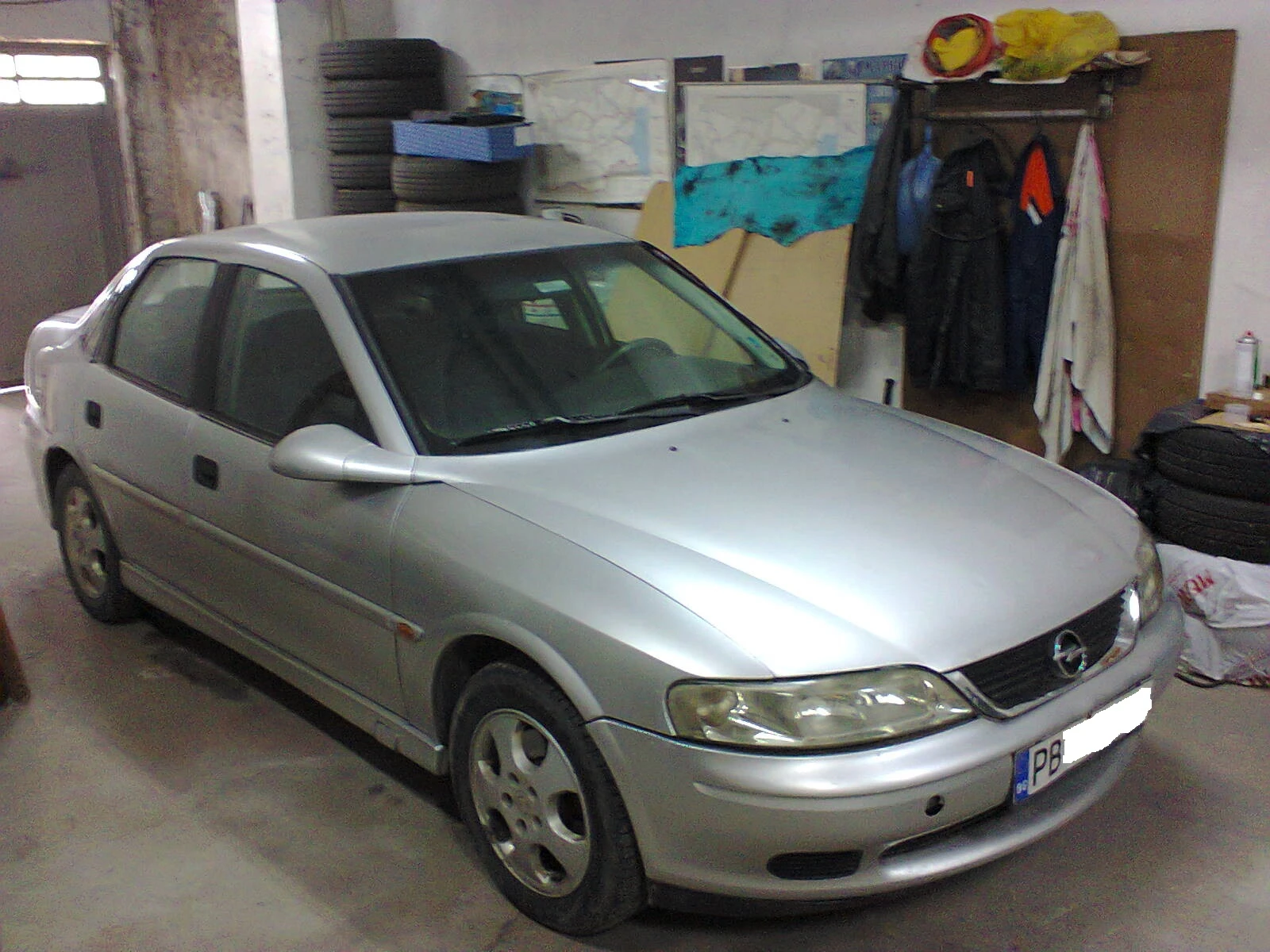 Opel Vectra 2.0 TD - 82 коня КЛИМАТИК - изображение 4