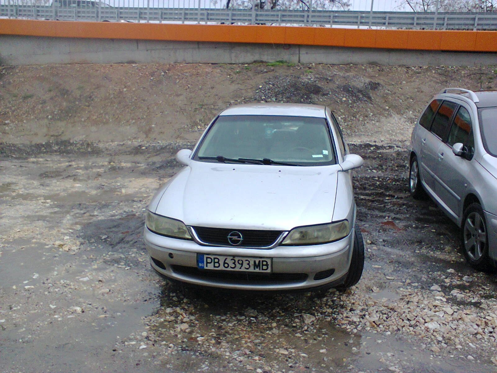 Opel Vectra 2.0 TD - 82 коня КЛИМАТИК - изображение 2