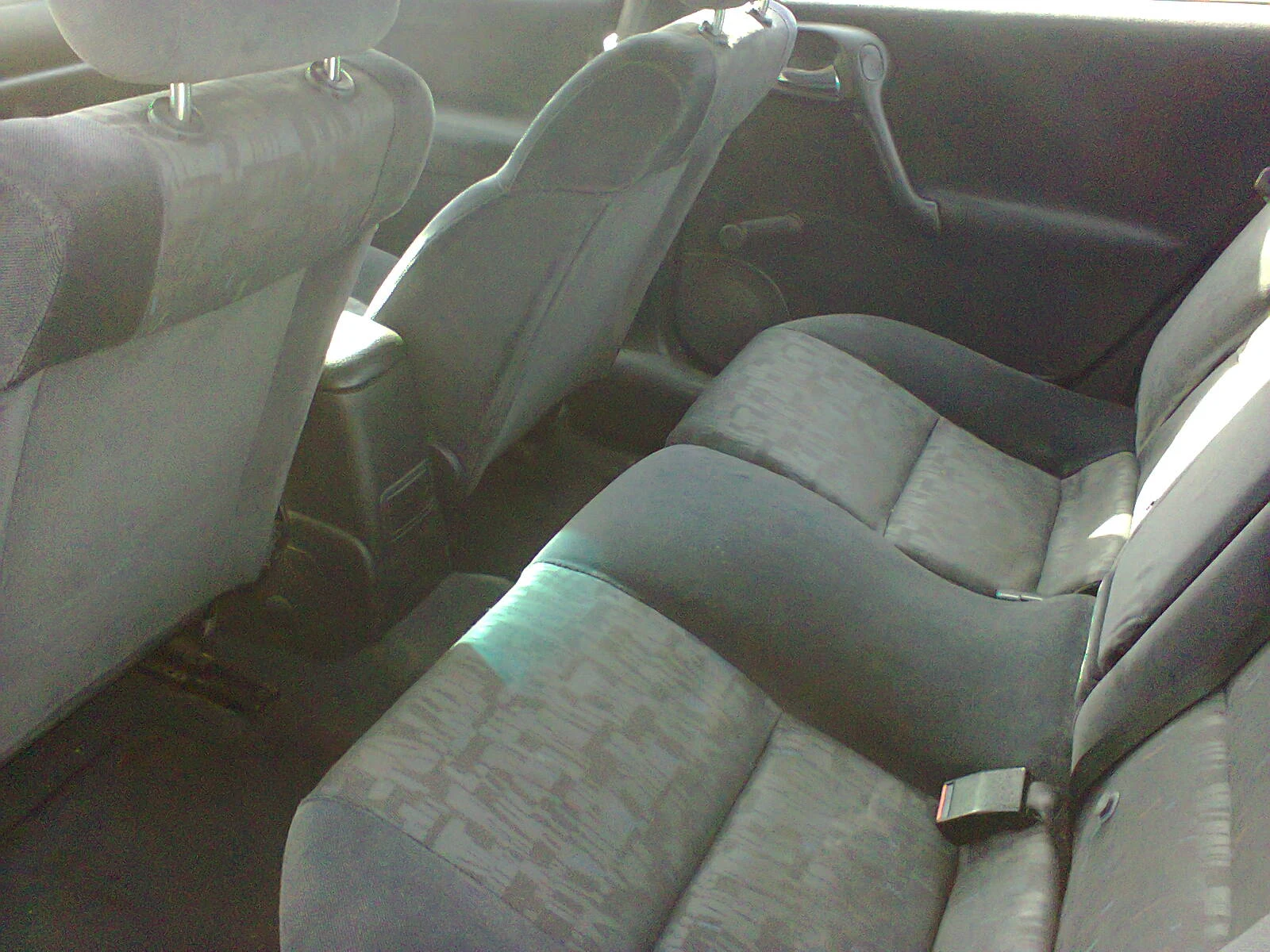 Opel Vectra 2.0 TD - 82 коня КЛИМАТИК - изображение 9