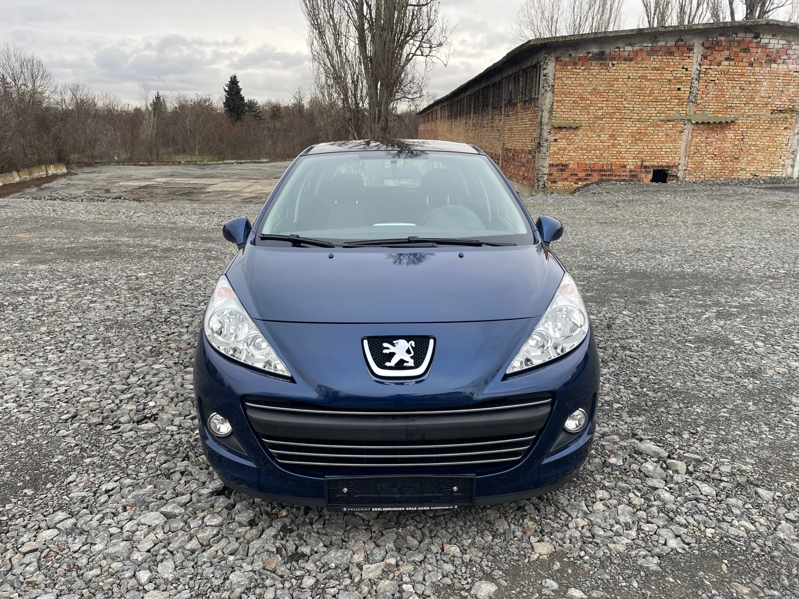 Peugeot 207 1.6  64 000км!!!!PANORAMA | Mobile.bg — изображение 1