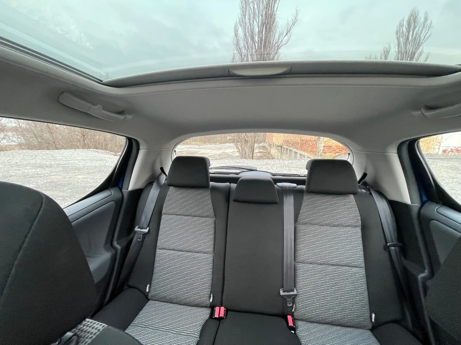 Peugeot 207 1.6  64 000км!!!!PANORAMA | Mobile.bg — изображение 13