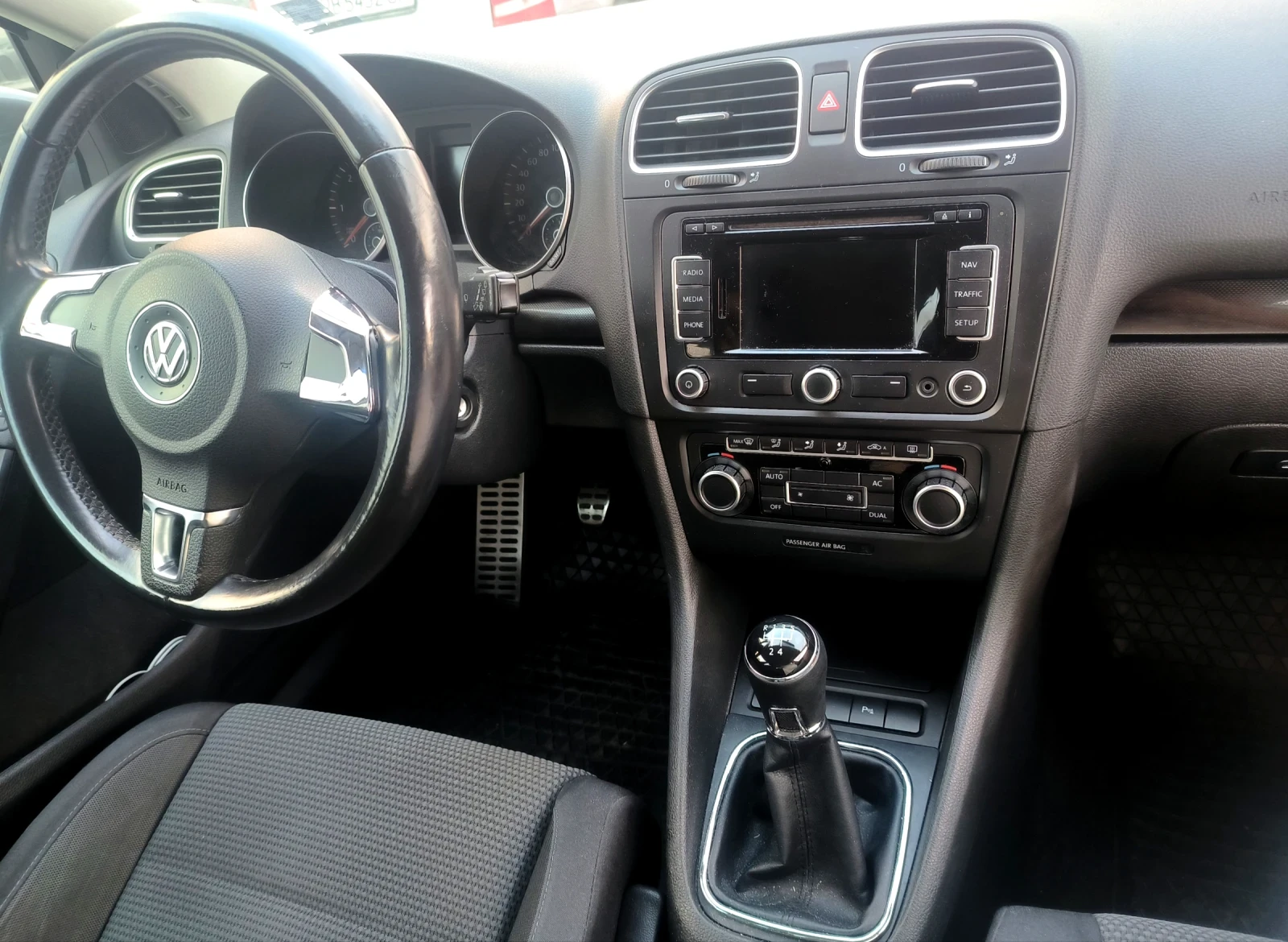 VW Golf 1.6 Navi ТОП! - изображение 7