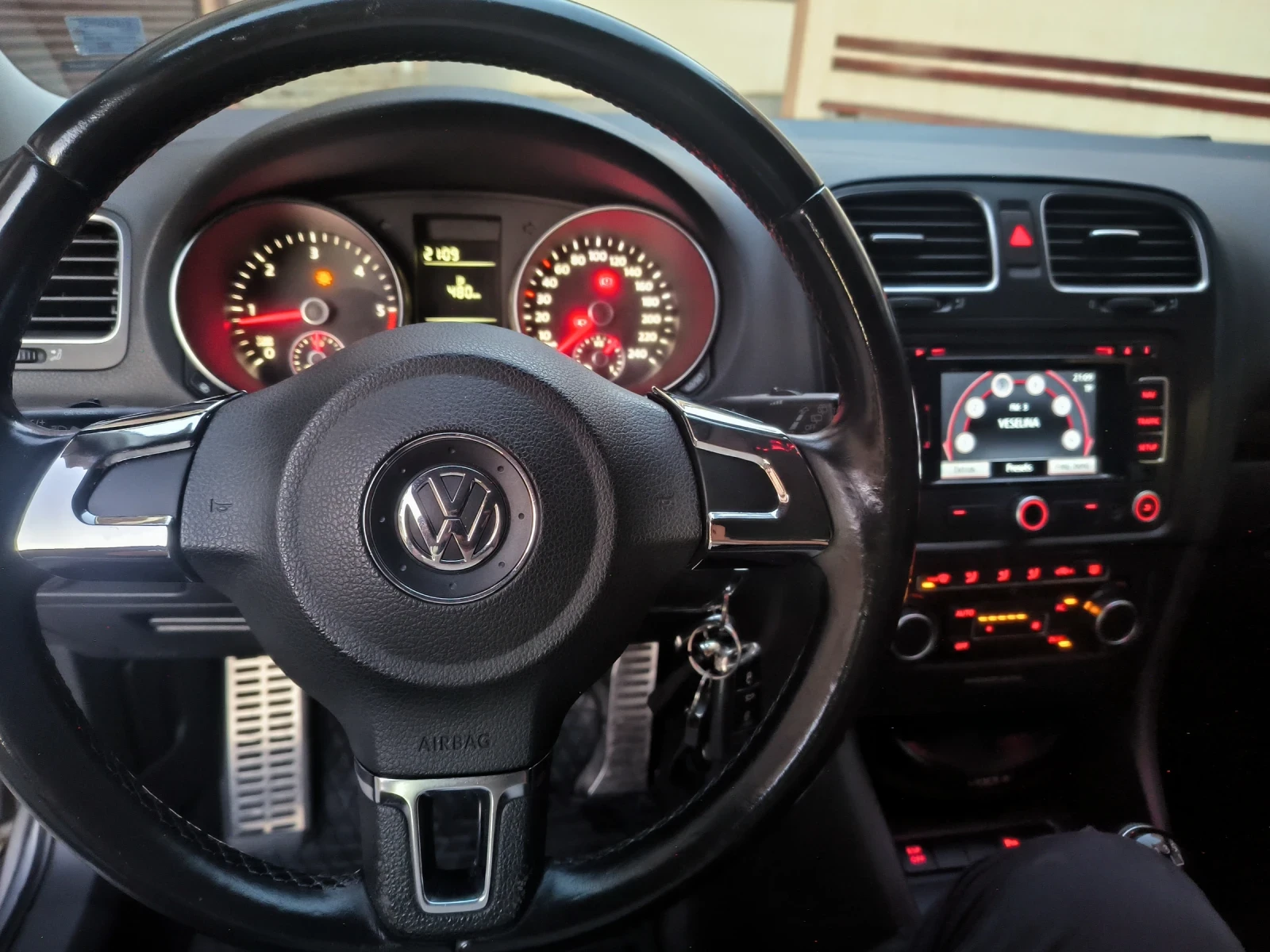 VW Golf 1.6 Navi ТОП! - изображение 9