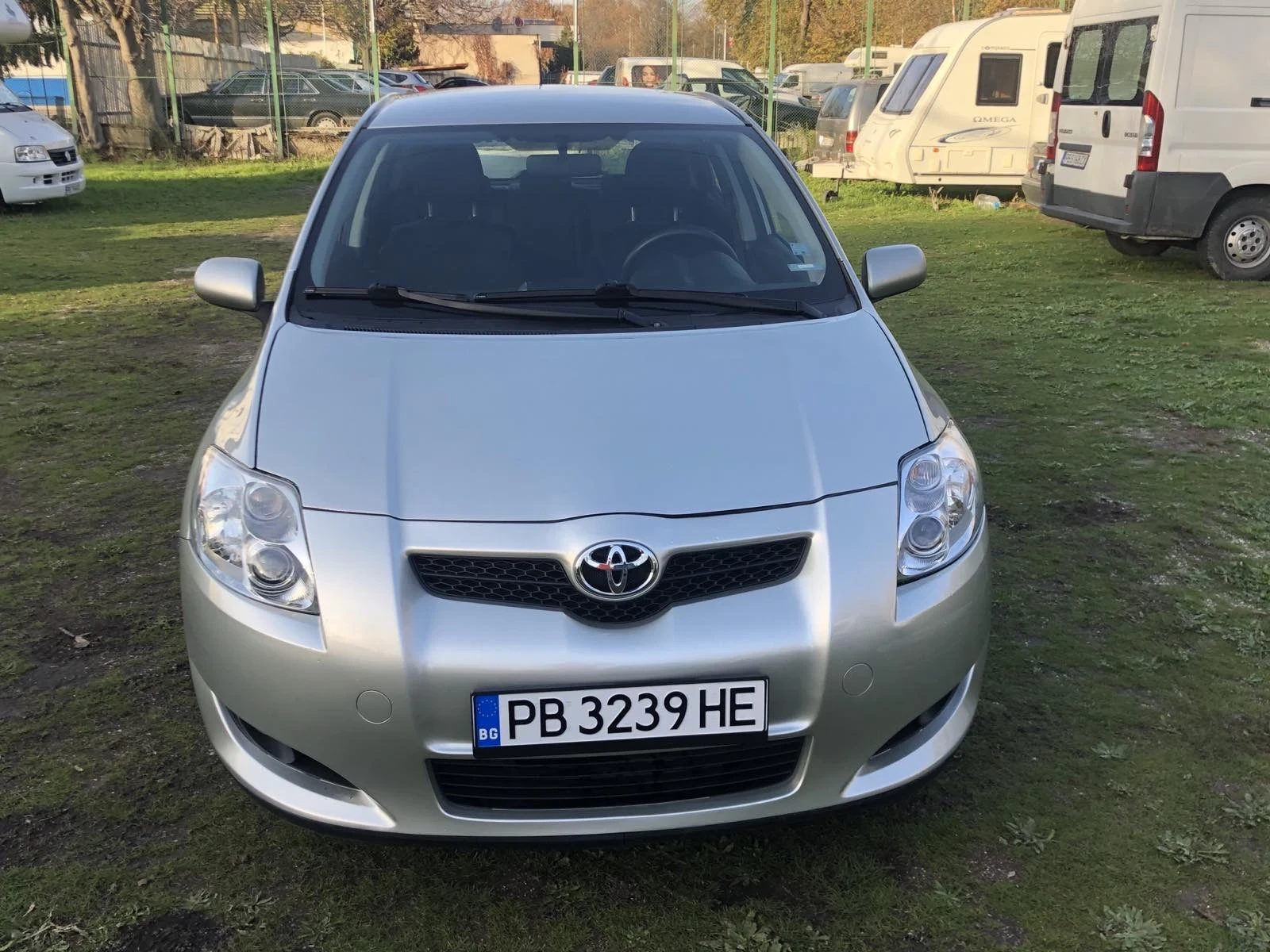 Toyota Auris  - изображение 5