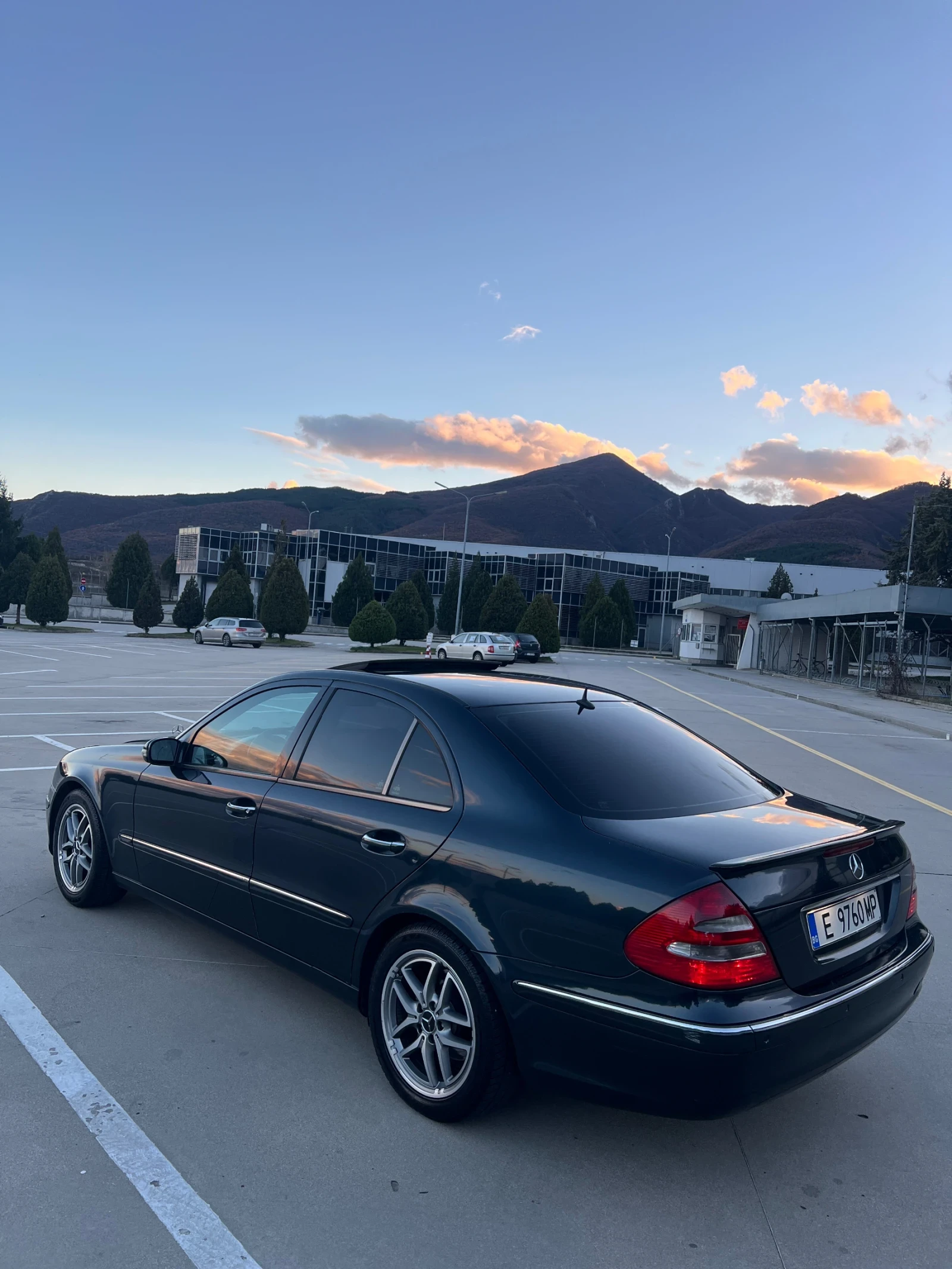 Mercedes-Benz E 220 2.2 CDI - изображение 4