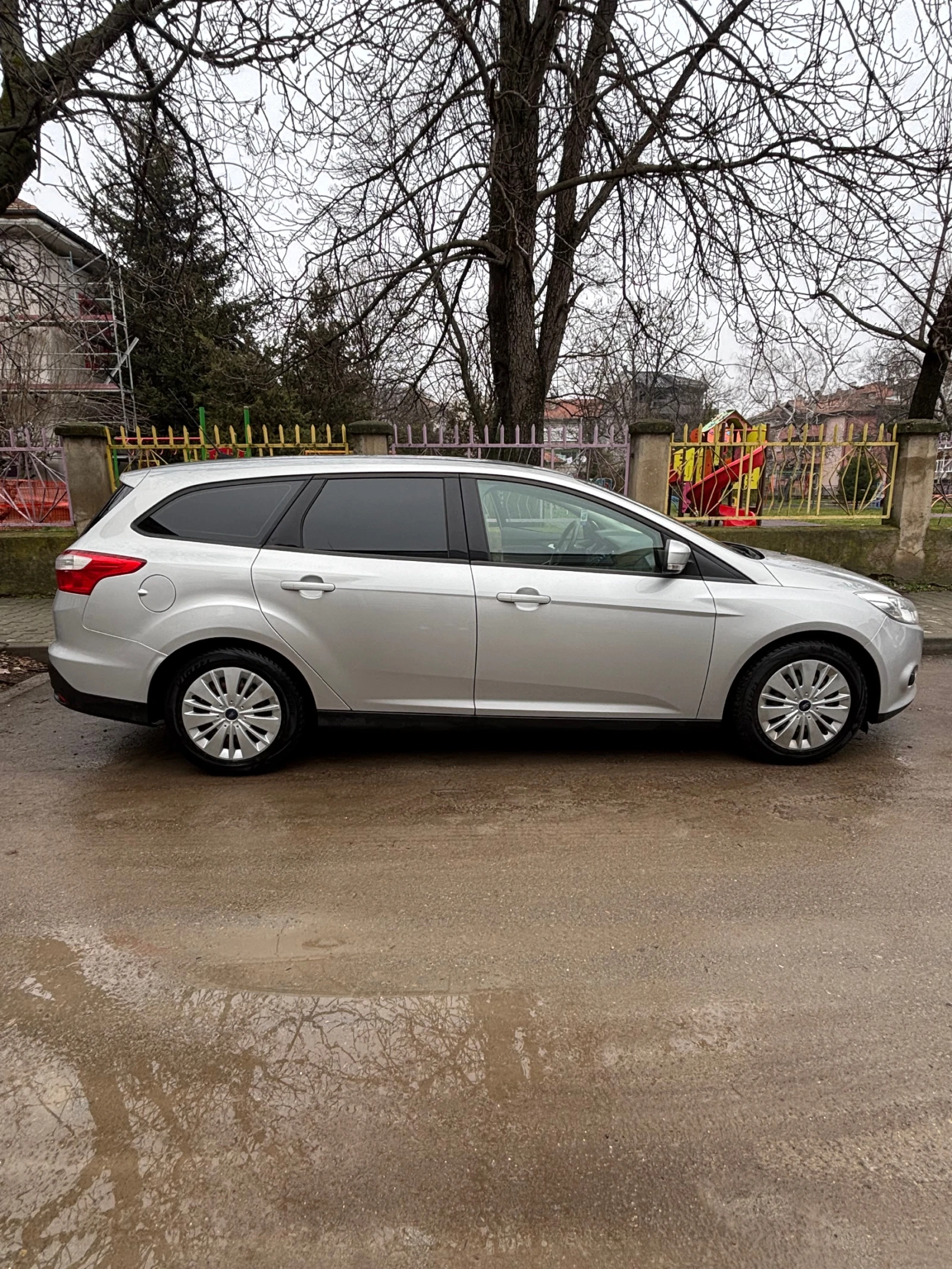 Ford Focus 1.6 tdci КАПАРИРАН - изображение 4