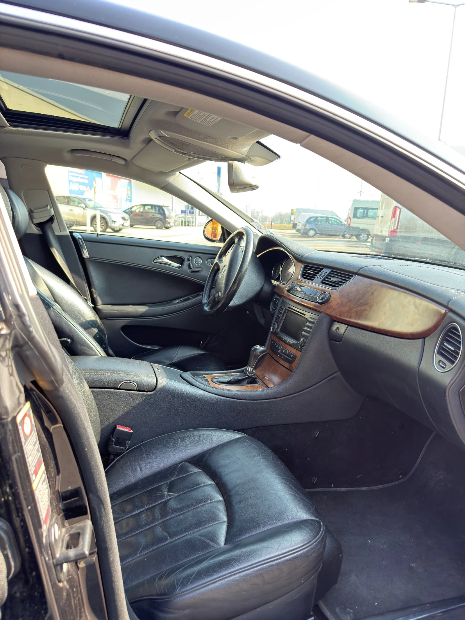 Mercedes-Benz CLS 500, снимка 11 - Автомобили и джипове - 53739326