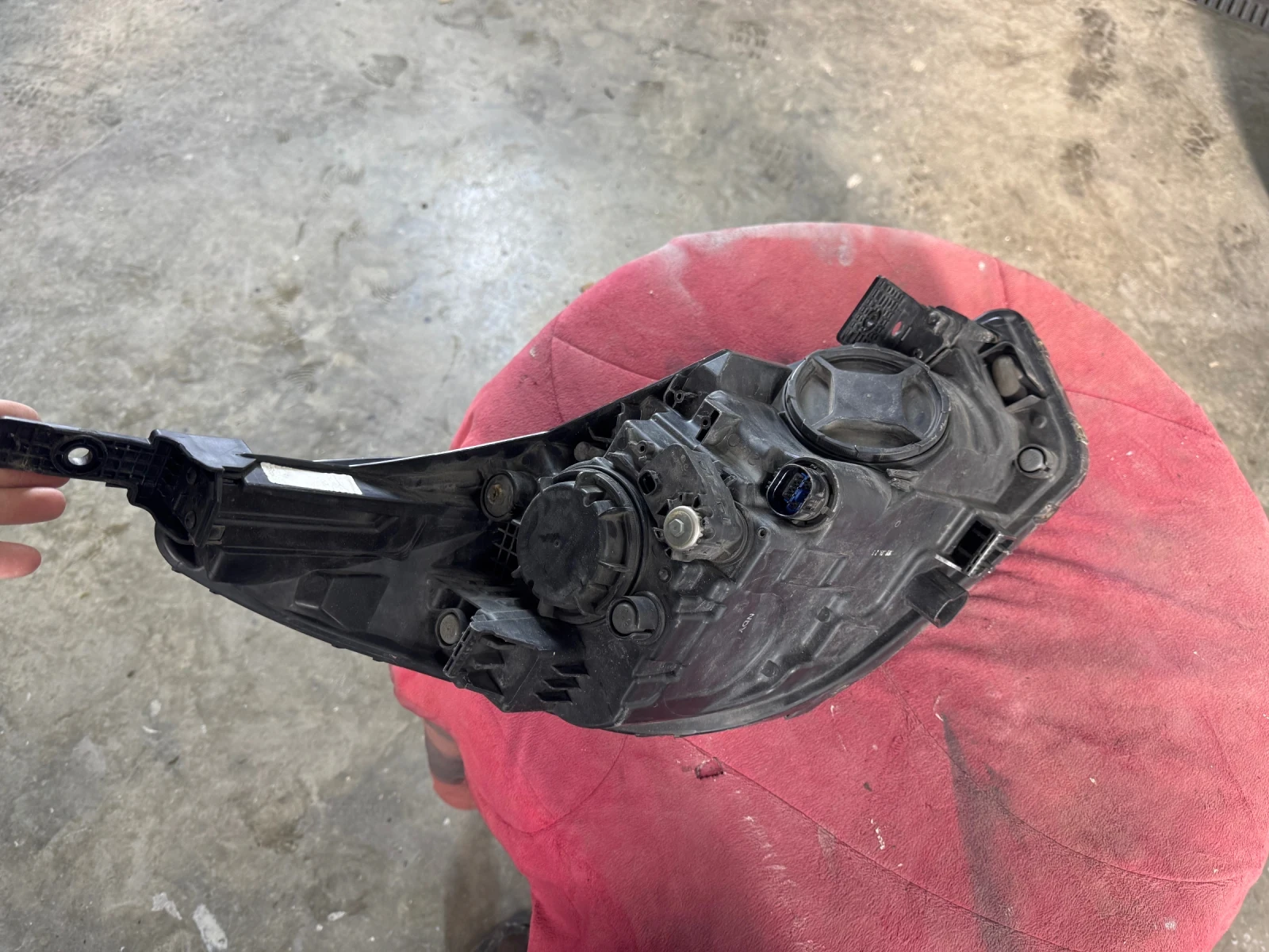 Kia Rio ЛЯВ ФАР, снимка 4 - Автомобили и джипове - 53967344