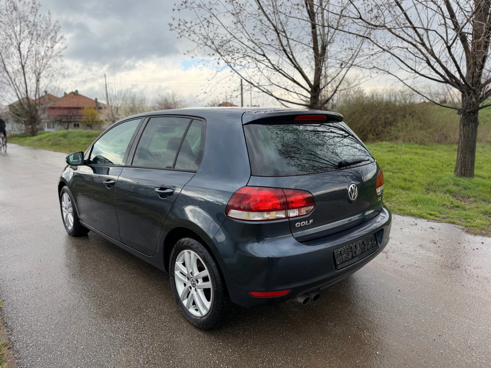 VW Golf 2.0TDI 110 Highline , снимка 3 - Автомобили и джипове - 53998824