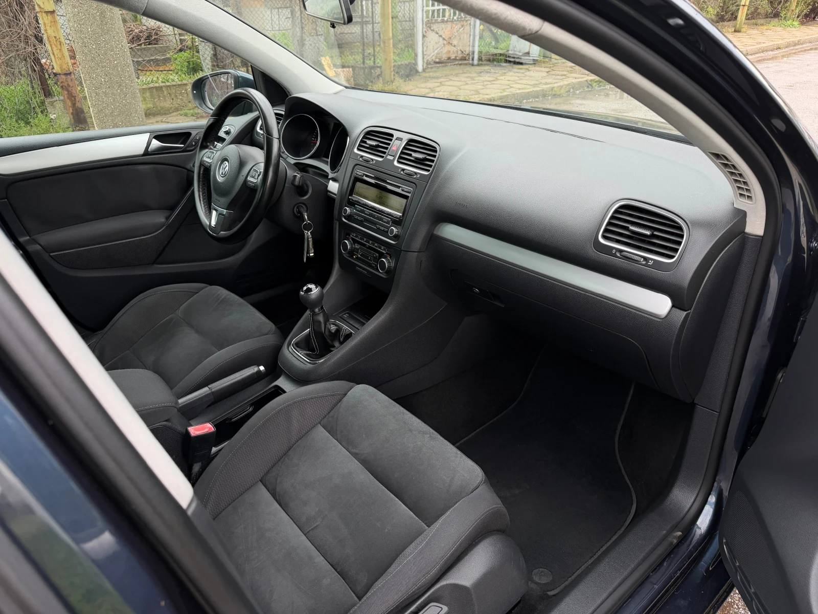 VW Golf 2.0TDI 110 Highline , снимка 11 - Автомобили и джипове - 53998824