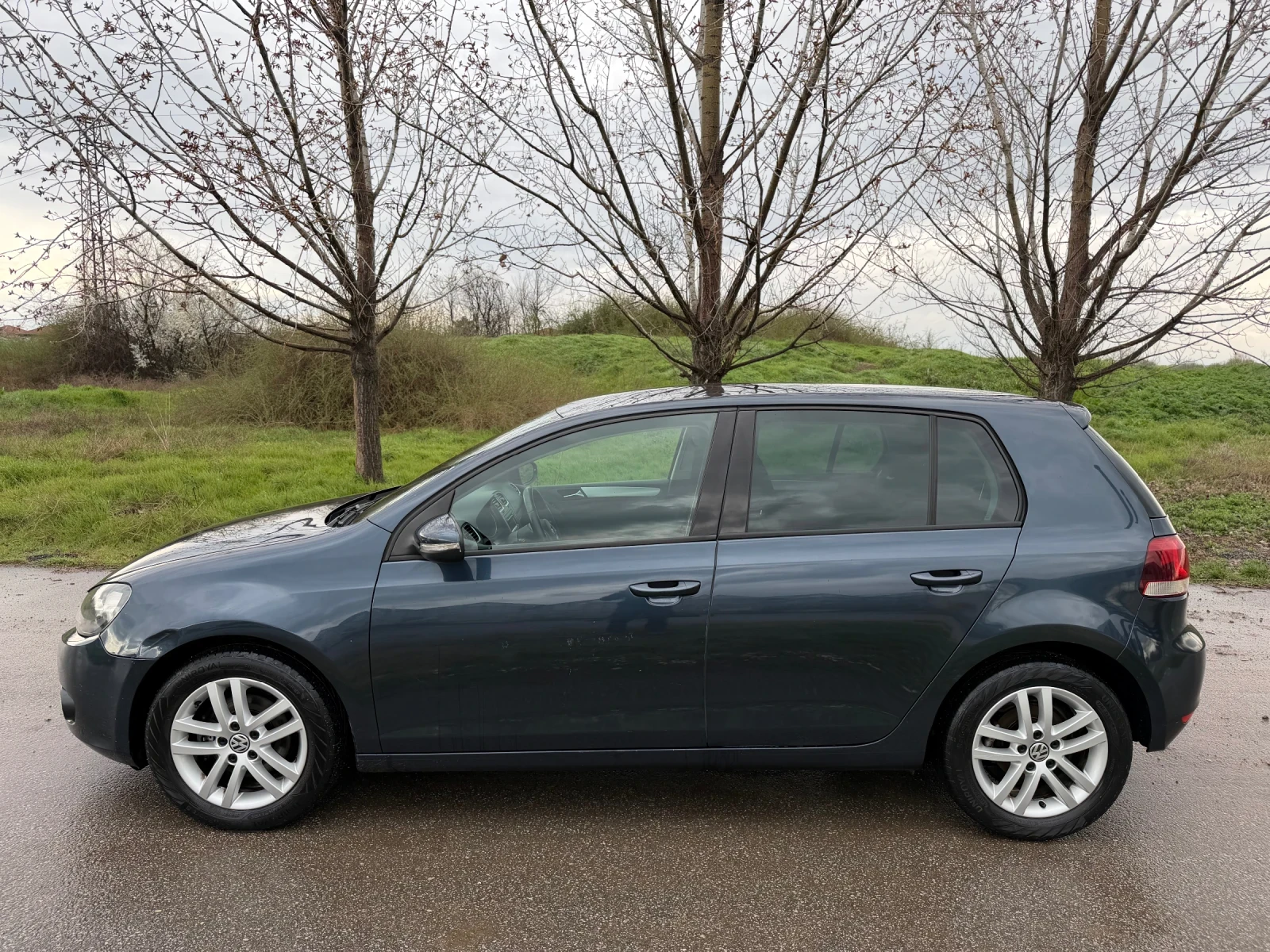 VW Golf 2.0TDI 110 Highline , снимка 8 - Автомобили и джипове - 53998824