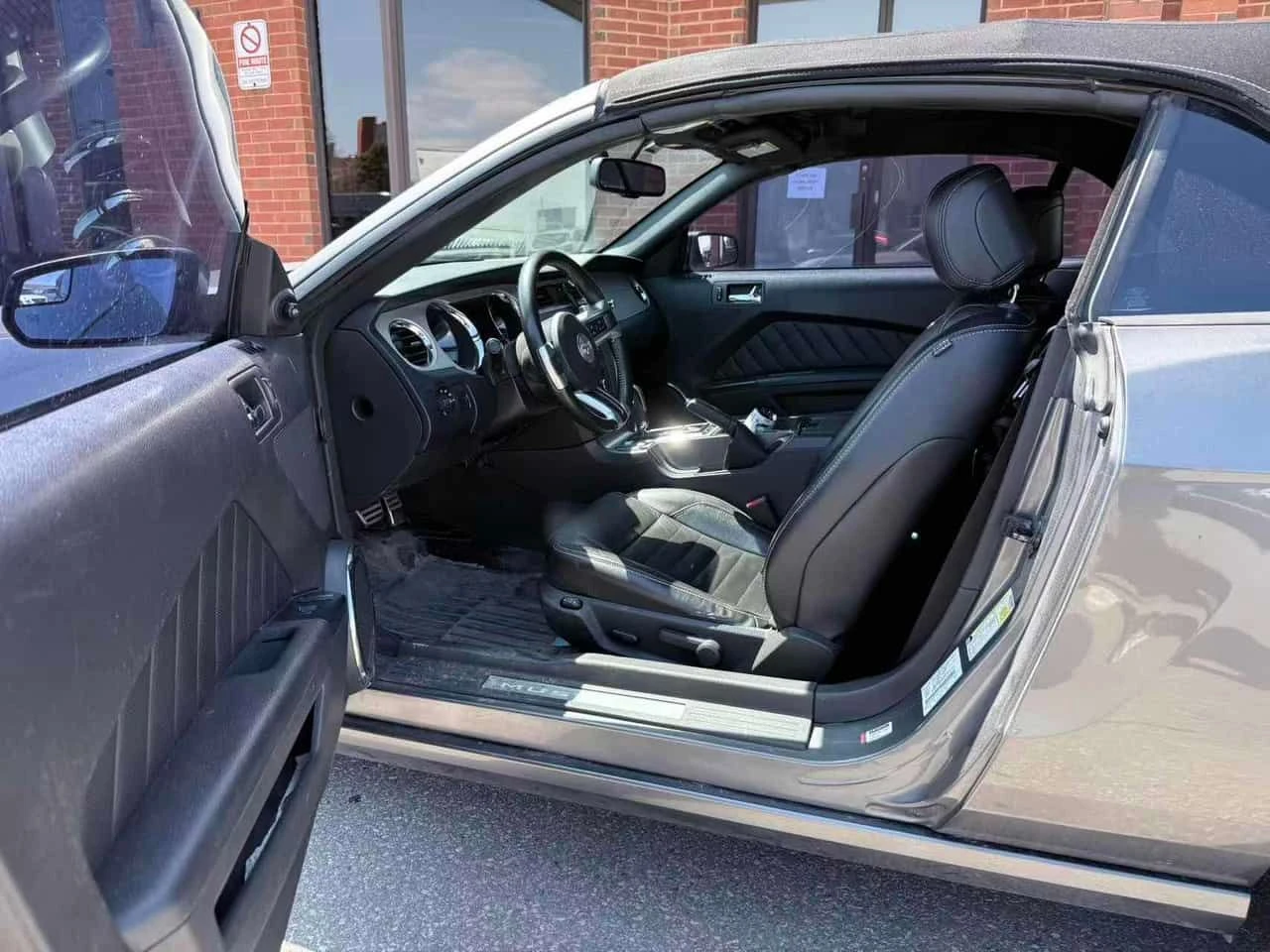Ford Mustang V6 Premium| ��������| ��� �����| CARFAX | Mobile.bg � ����������� 7