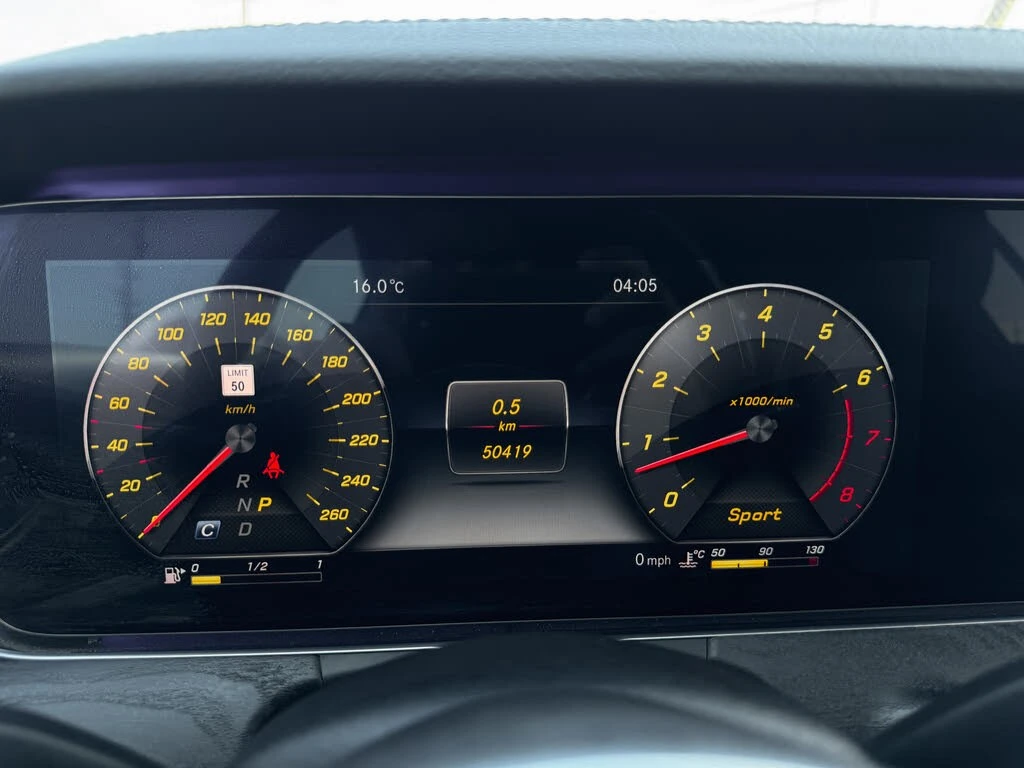 Mercedes-Benz E 450 4MATIC Coupe* АвтоКредит* (Цена до БГ) , снимка 13 - Автомобили и джипове - 54293226