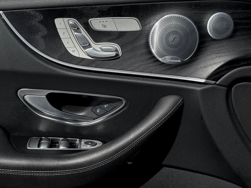 Mercedes-Benz E 450 4MATIC Coupe* АвтоКредит* (Цена до БГ) , снимка 16 - Автомобили и джипове - 54293226