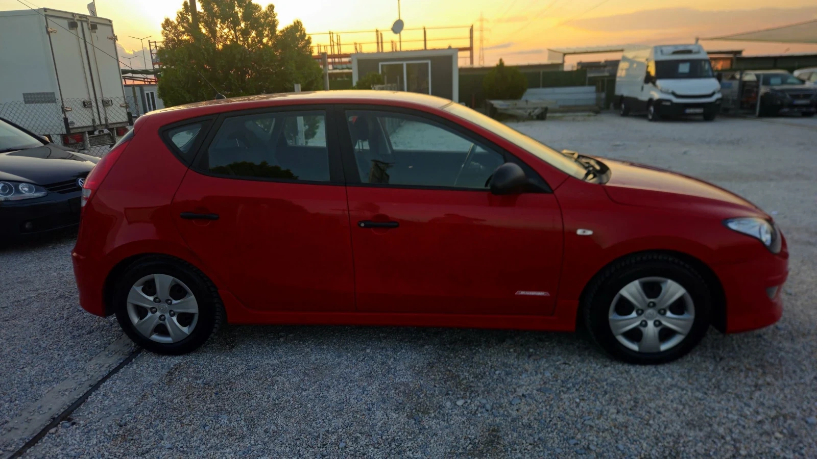 Hyundai I30 1.4i.109.кс2011г.Фейс.ТОПсъстояние, снимка 4 - Автомобили и джипове - 54692812