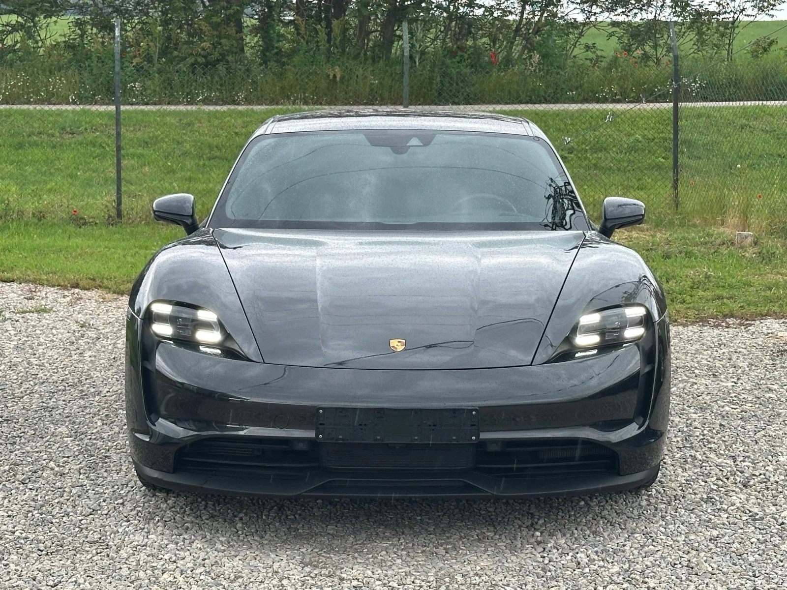 Porsche Taycan 360  CAM PANORAMA, снимка 2 - Автомобили и джипове - 54750364