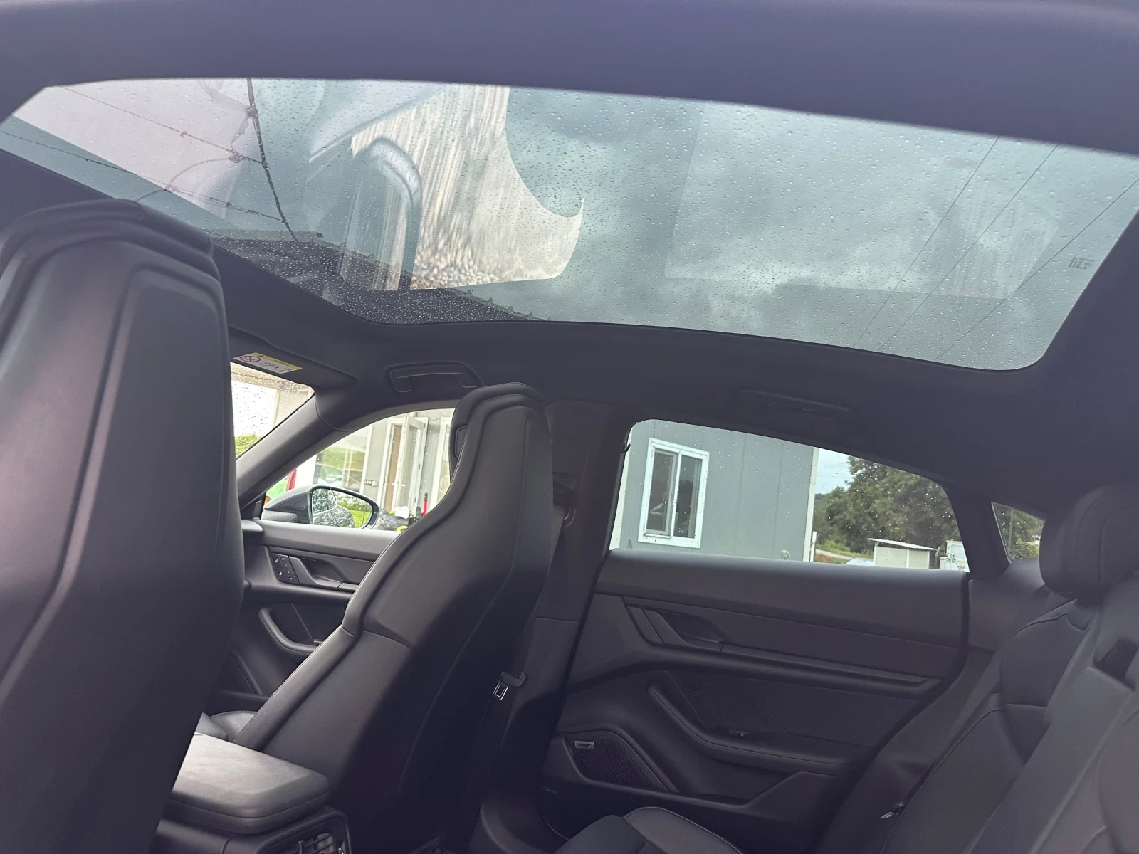 Porsche Taycan 360  CAM PANORAMA, снимка 15 - Автомобили и джипове - 54750364