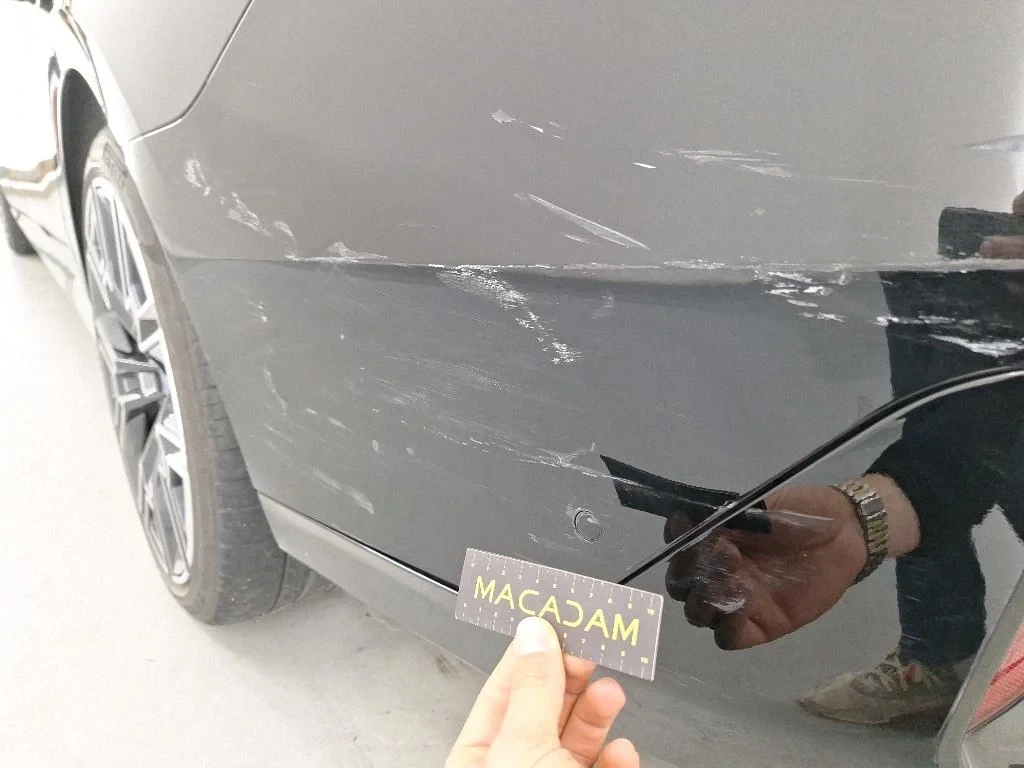 BMW i5 eDRIVE40 M-Sport, Shadow Line Head Up Memory, снимка 12 - Автомобили и джипове - 54916449