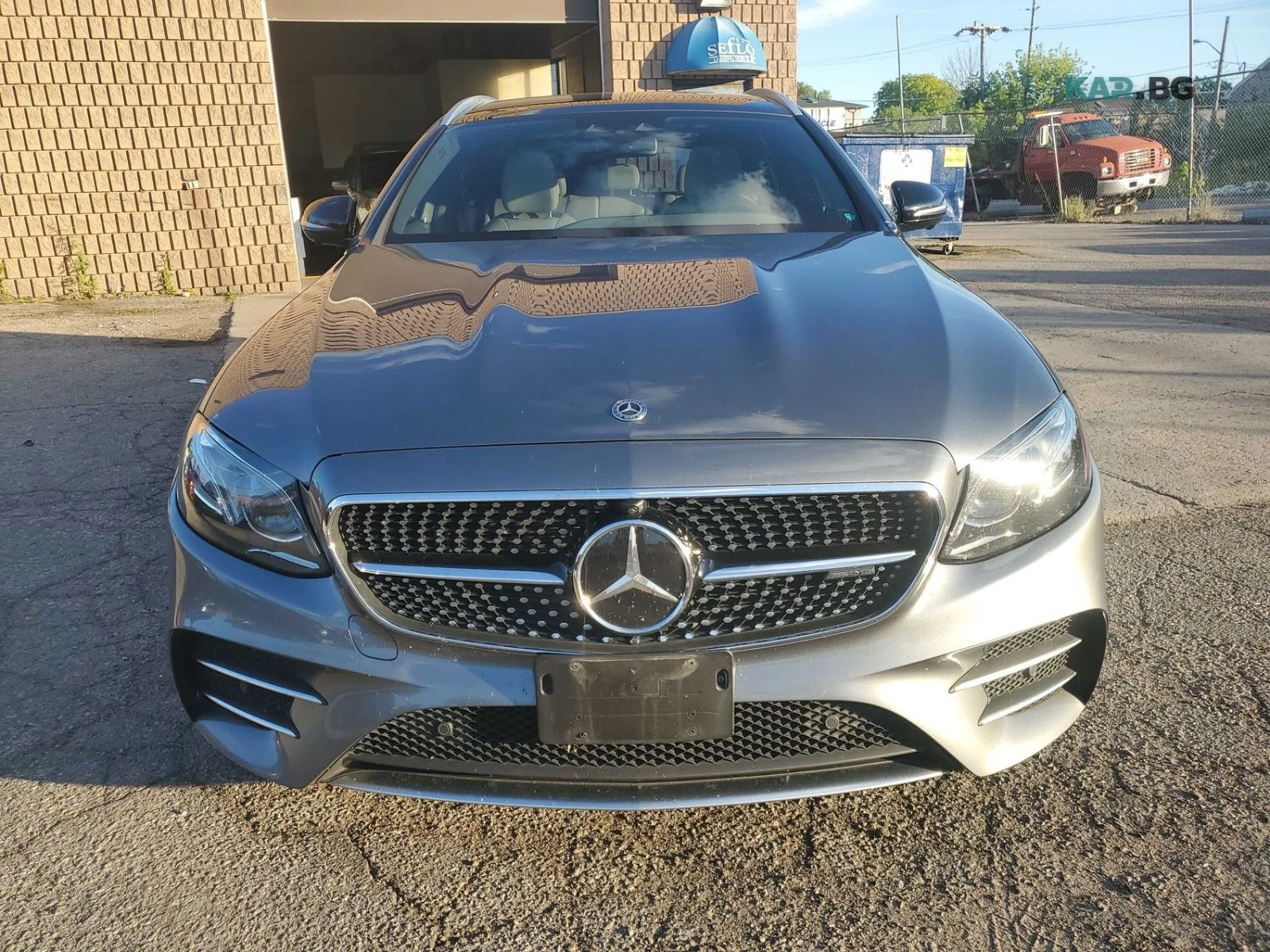 Mercedes-Benz E 53 AMG  * FULL * BURMASTER *  AвтоКредит * (ЦЕНА ДО БГ), снимка 2 - Автомобили и джипове - 54923491