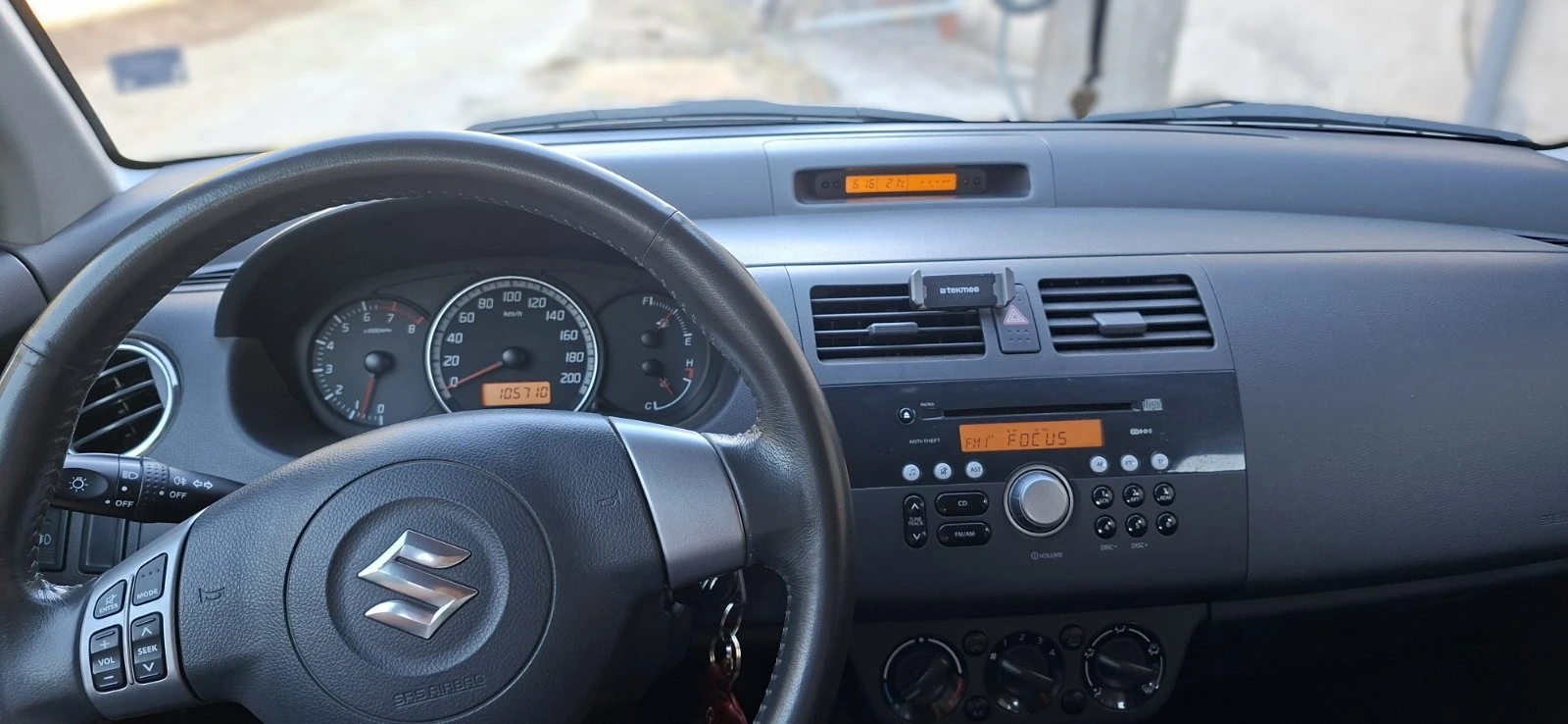 Suzuki Swift, снимка 9 - Автомобили и джипове - 56211231