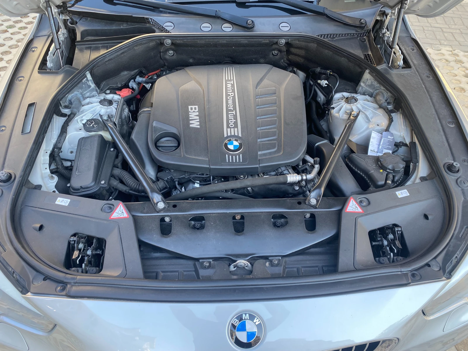 BMW 5 Gran Turismo 530 GT FACELIFT, снимка 10 - Автомобили и джипове - 55339785