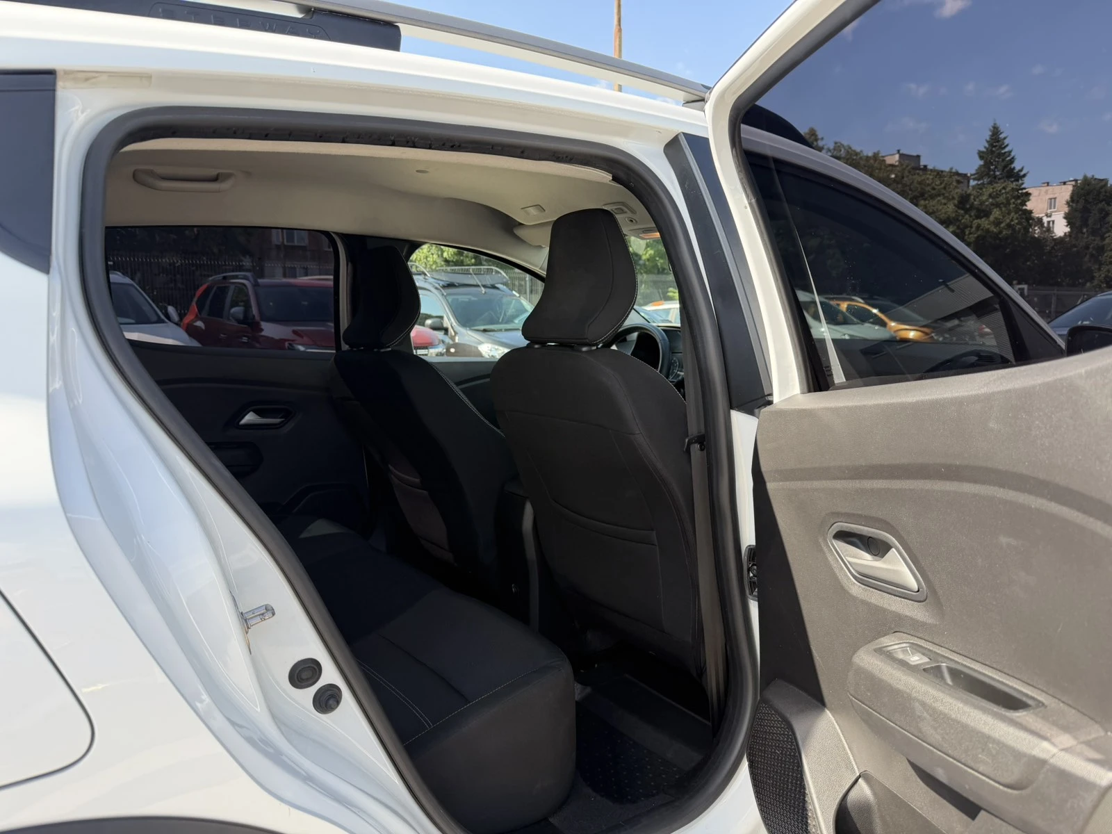 Dacia Sandero 1.0 Tce/LPG/90k.c./Stepway | Mobile.bg � ����������� 11