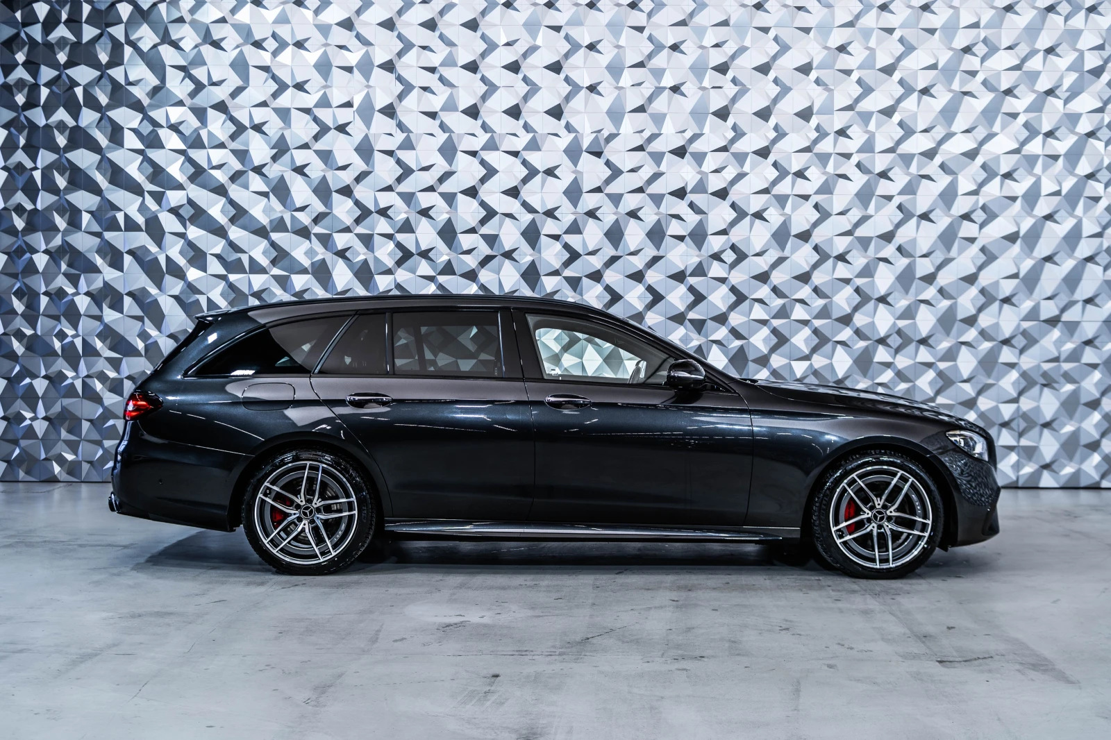 Mercedes-Benz E 43 AMG E53 Facelift T, снимка 2 - Автомобили и джипове - 55693220