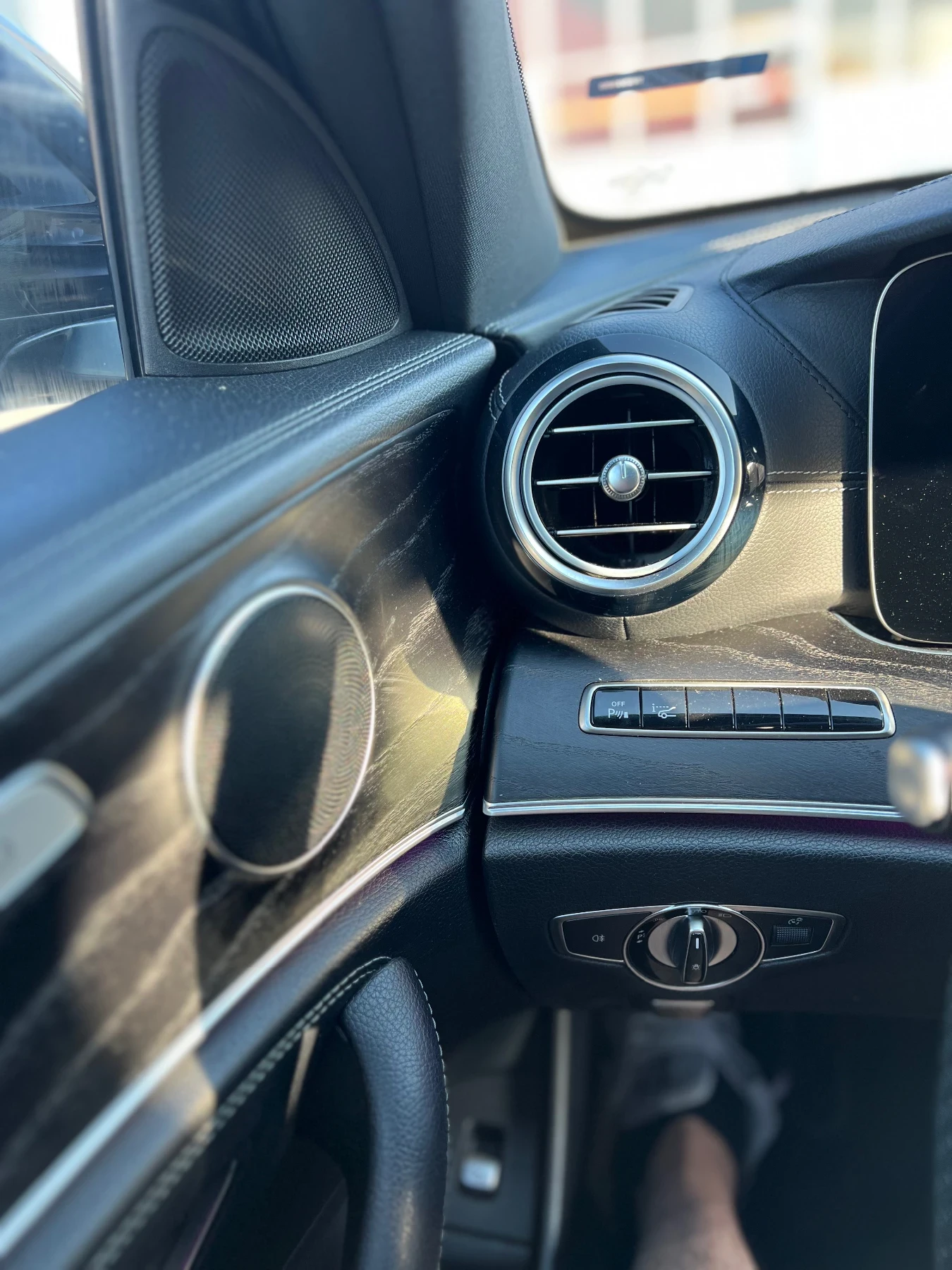 Mercedes-Benz E 220 W213 360* headup* NAVI* LED* CAMERA, снимка 7 - Автомобили и джипове - 56014973