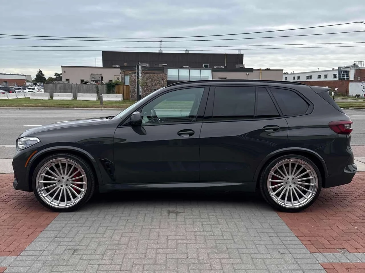 BMW X5M * Competition * CARFAX * ОПЦИЯ ЗА ФИНАНСИРАНЕ, снимка 2 - Автомобили и джипове - 56273209