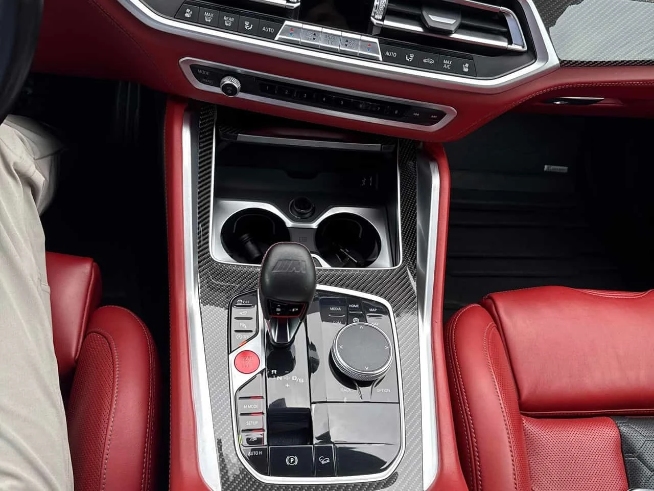 BMW X5M * Competition * CARFAX * ОПЦИЯ ЗА ФИНАНСИРАНЕ, снимка 9 - Автомобили и джипове - 56273209