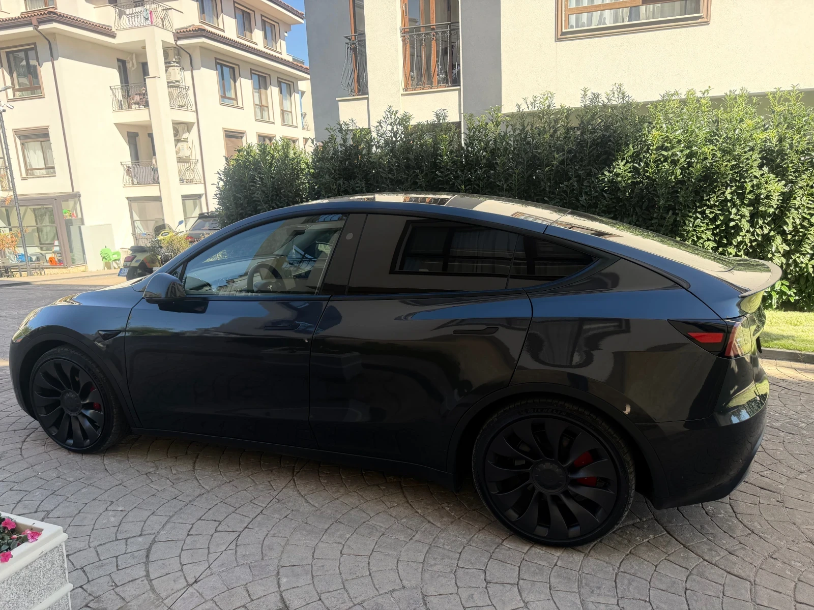 Tesla Model Y Performance 2024 Гаранция, снимка 7 - Автомобили и джипове - 56365978