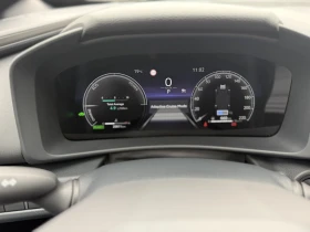 Toyota C-HR 1.8 HEV Club, снимка 17