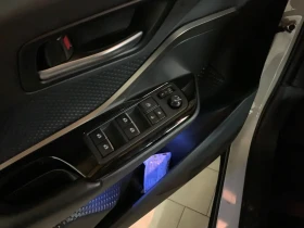 Toyota C-HR 2019 HYBRID 1.8i АВТОМАТ - 35000 лв. - 87229661 9