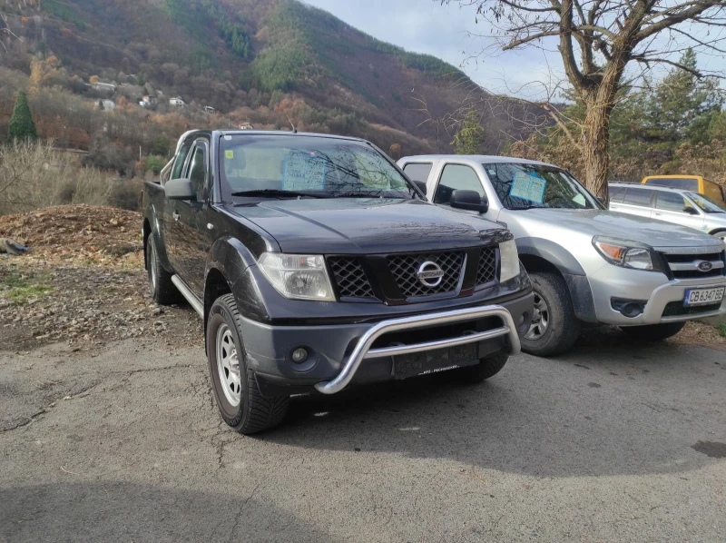 Nissan Navara, снимка 17 - Автомобили и джипове - 48068577