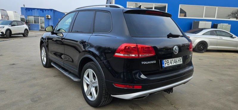 VW Touareg, снимка 7 - Автомобили и джипове - 53045776