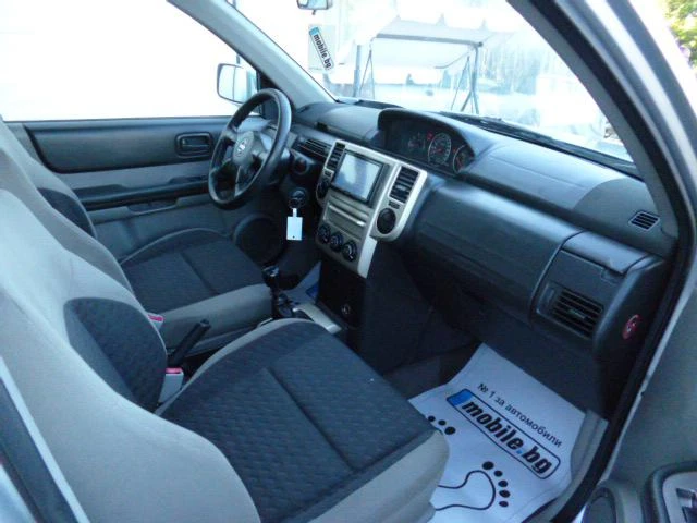 Nissan X-trail 2.2dci NAVI,UNIKAT, снимка 16 - Автомобили и джипове - 18332559